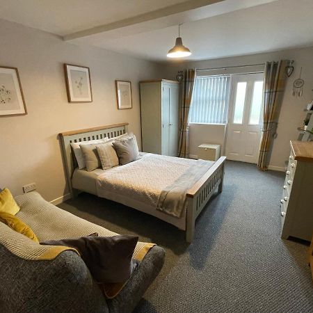Westend Holiday Let 2 Brecon Buitenkant foto