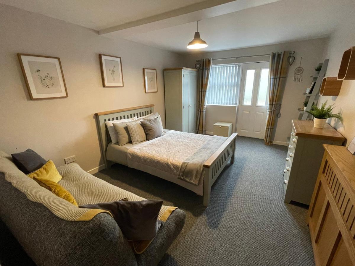 Westend Holiday Let 2 Brecon Buitenkant foto