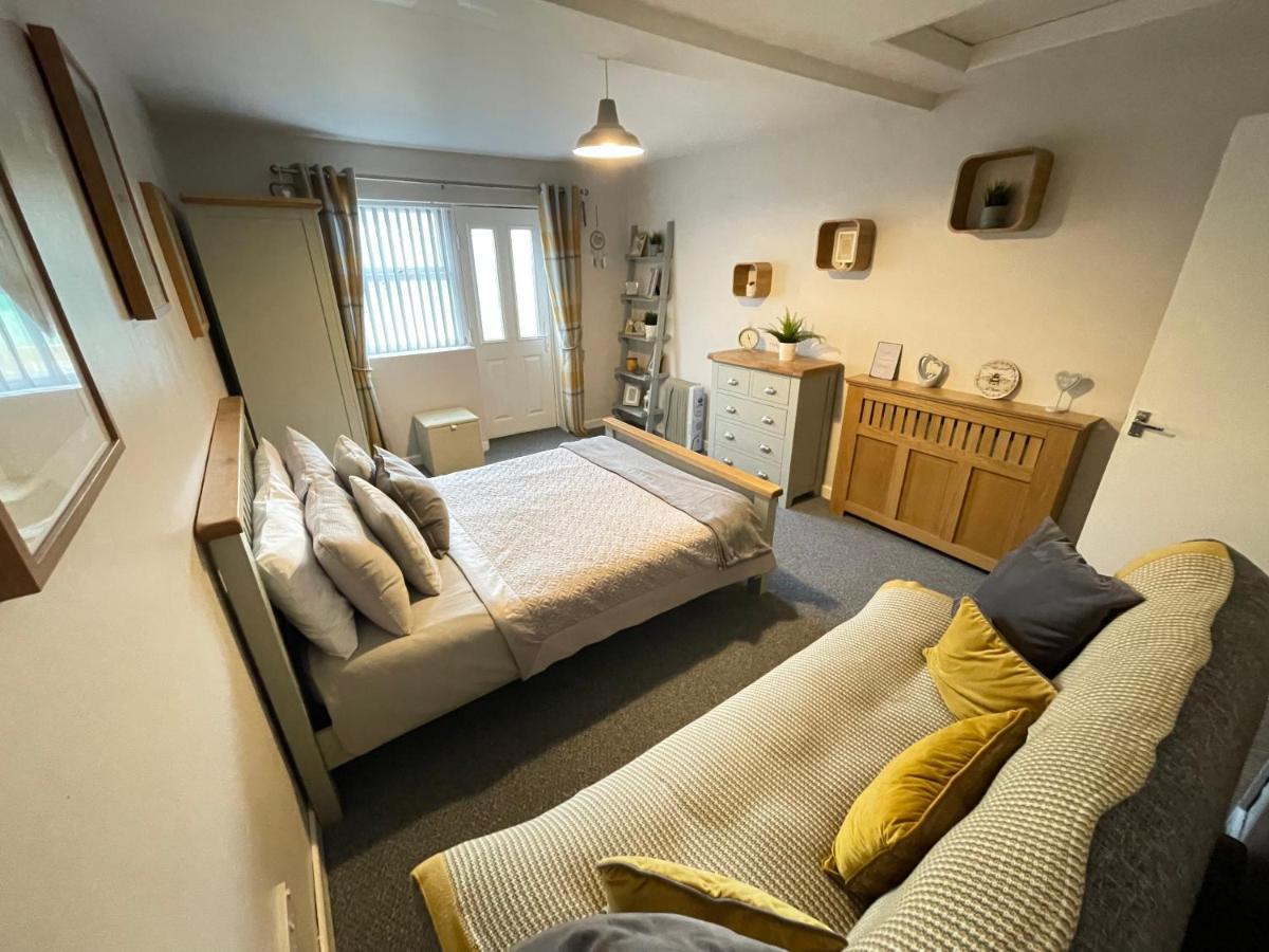 Westend Holiday Let 2 Brecon Buitenkant foto